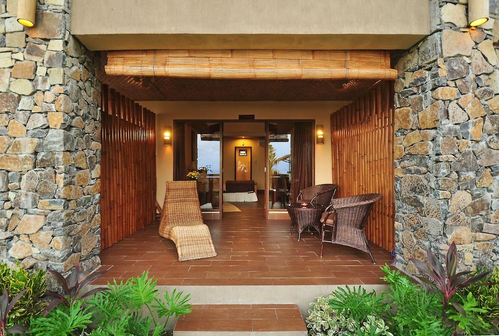 Sunsethouse Lombok Hotel 3*
