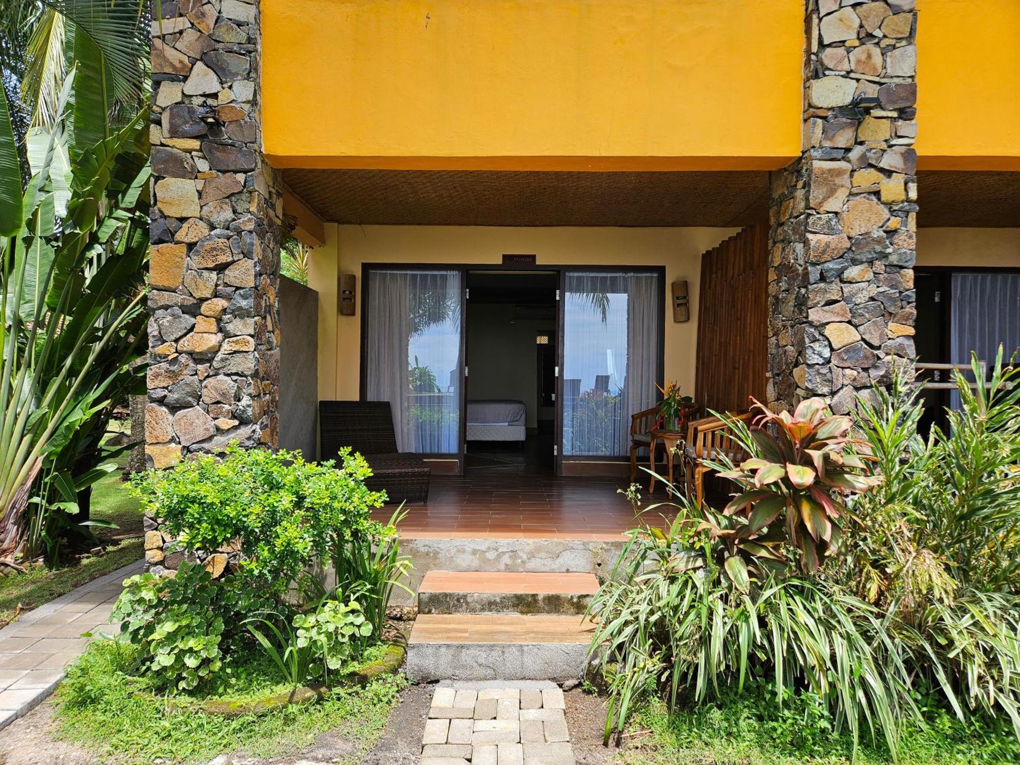 Sunsethouse Lombok Hotel Mangsit